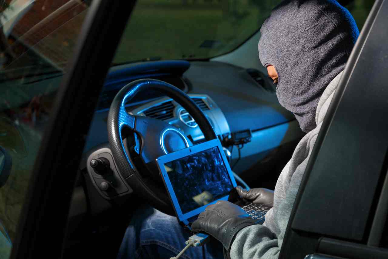 hacker auto