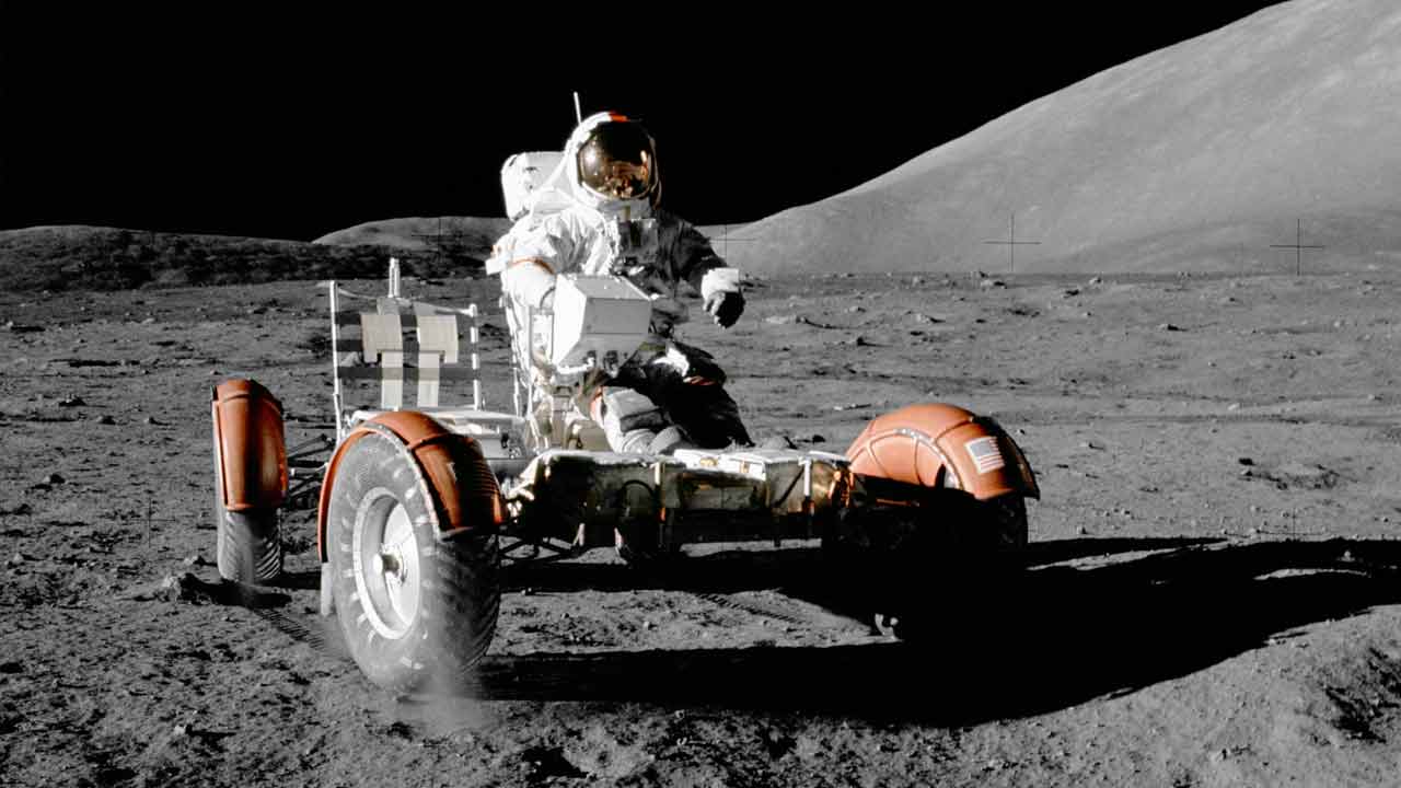 Konšpirátori tvrdia, že NASA sfalšovala celý program Apollo