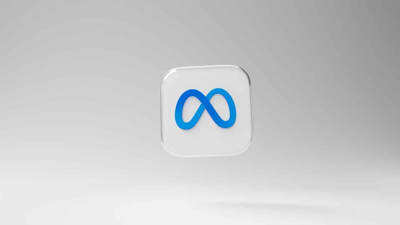 META logo