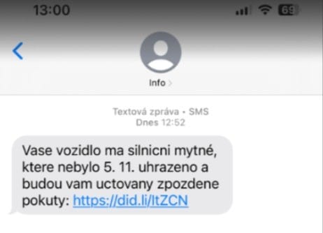 priklad podvodnej SMS spravy poplatok za dialnicnu znamku a mytne podvod