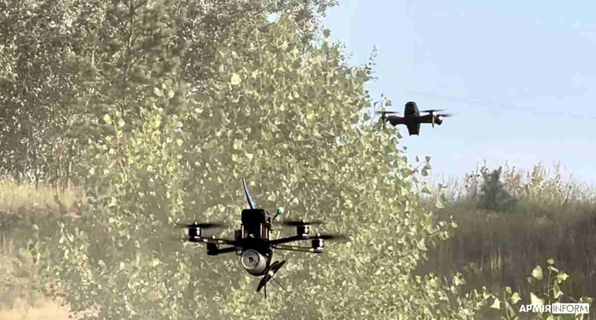Male bojove FPV drony