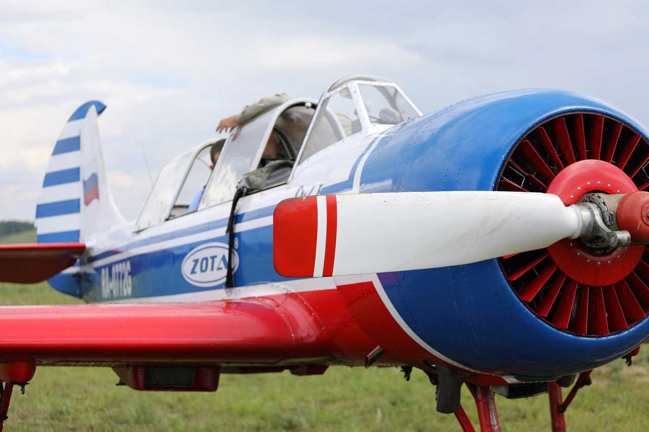 Yak-52 aircraft sportove lietadlo