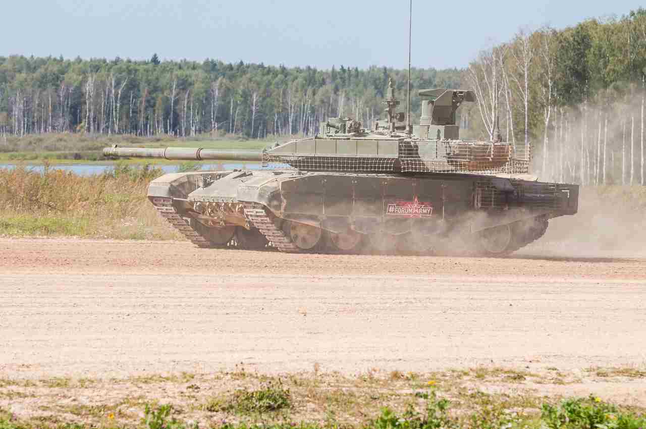 rusky tank T-90M