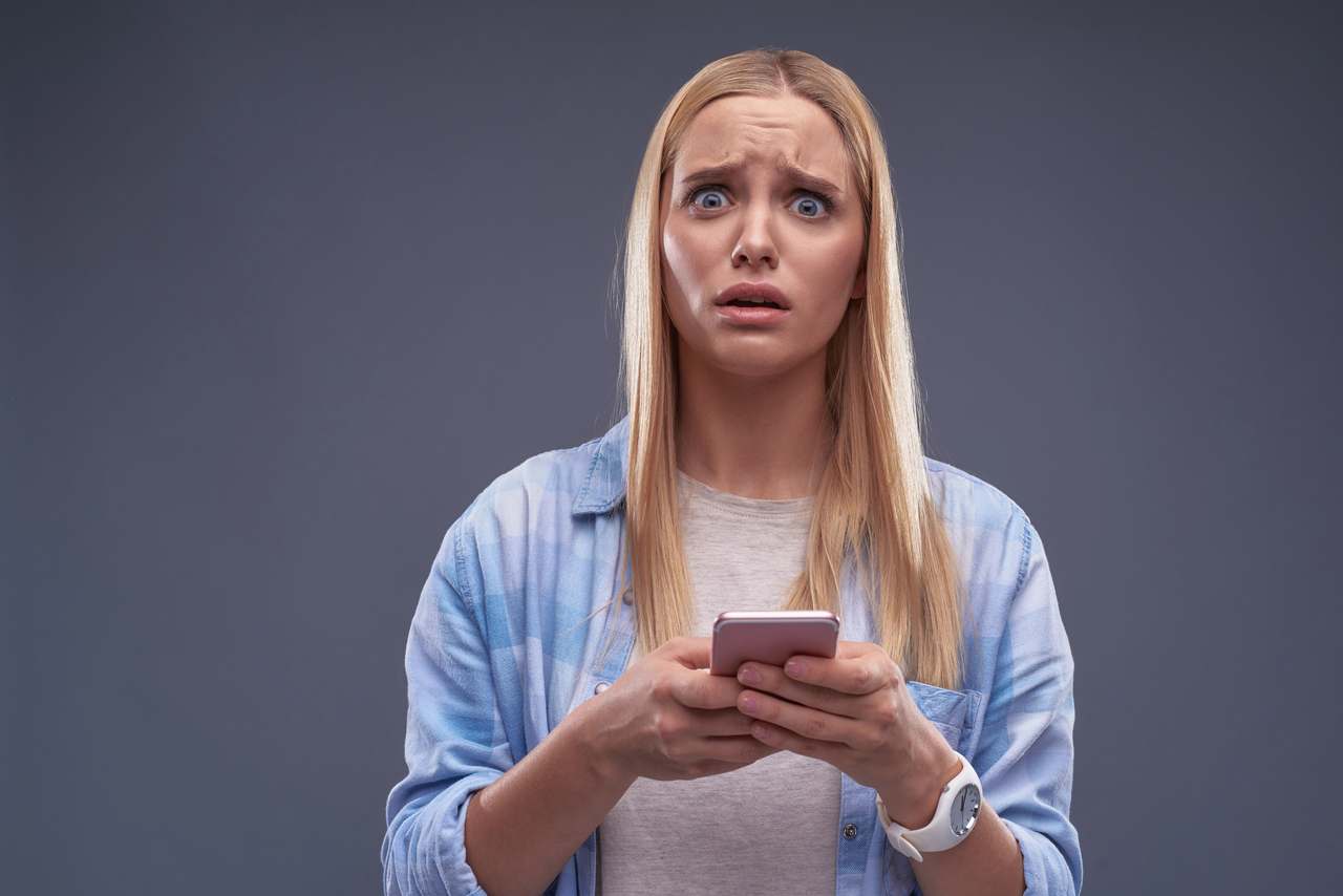 telefon v neznamych rukach