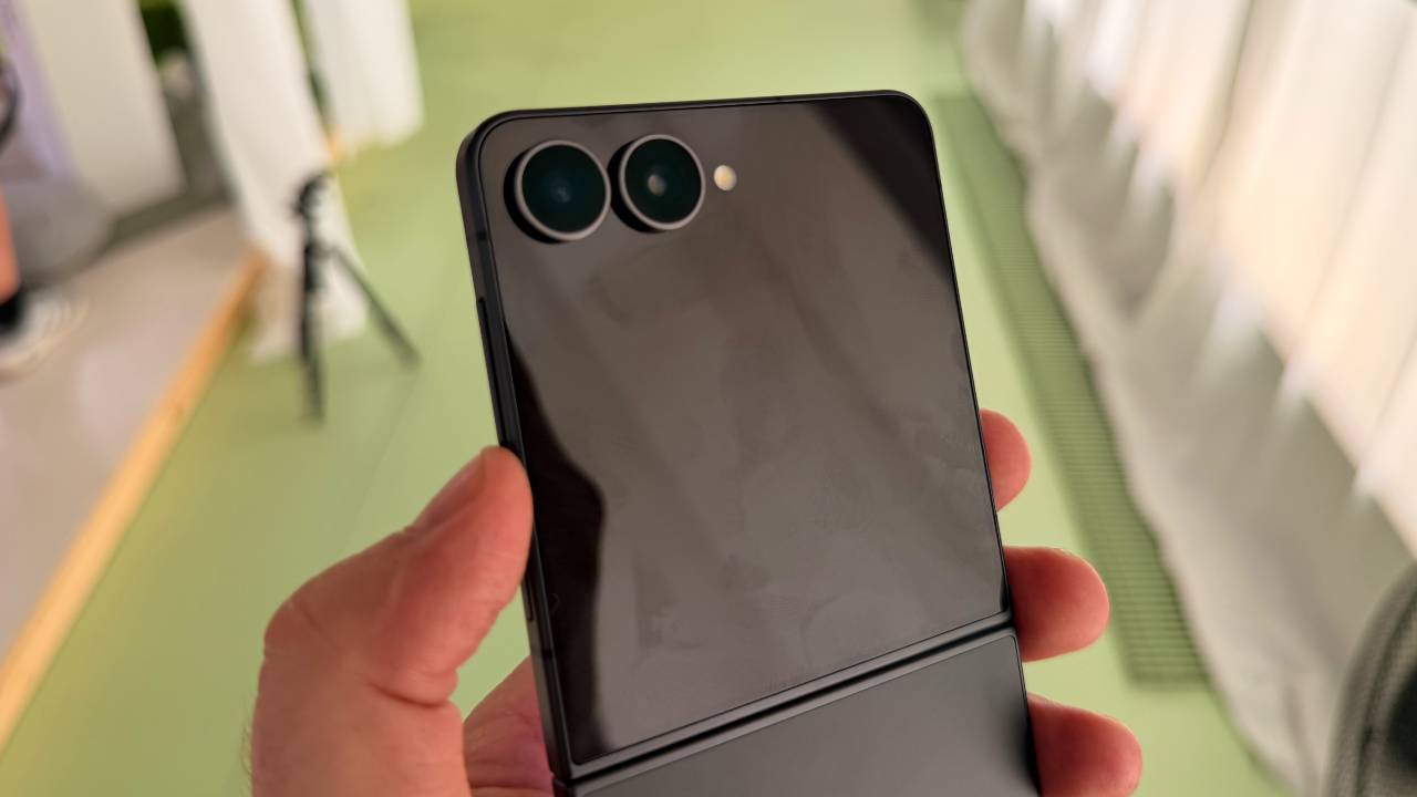 Galaxy Z Flip 8_kamera.