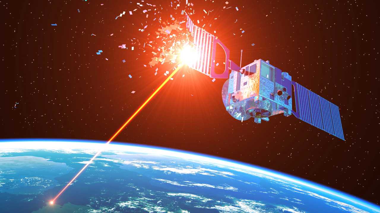 satelit zostreleny satelit vojna vesmir