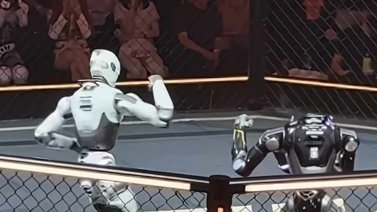 V čínskom Šen-čene pri zápase robotov jeden odkopol súperovi hlavu