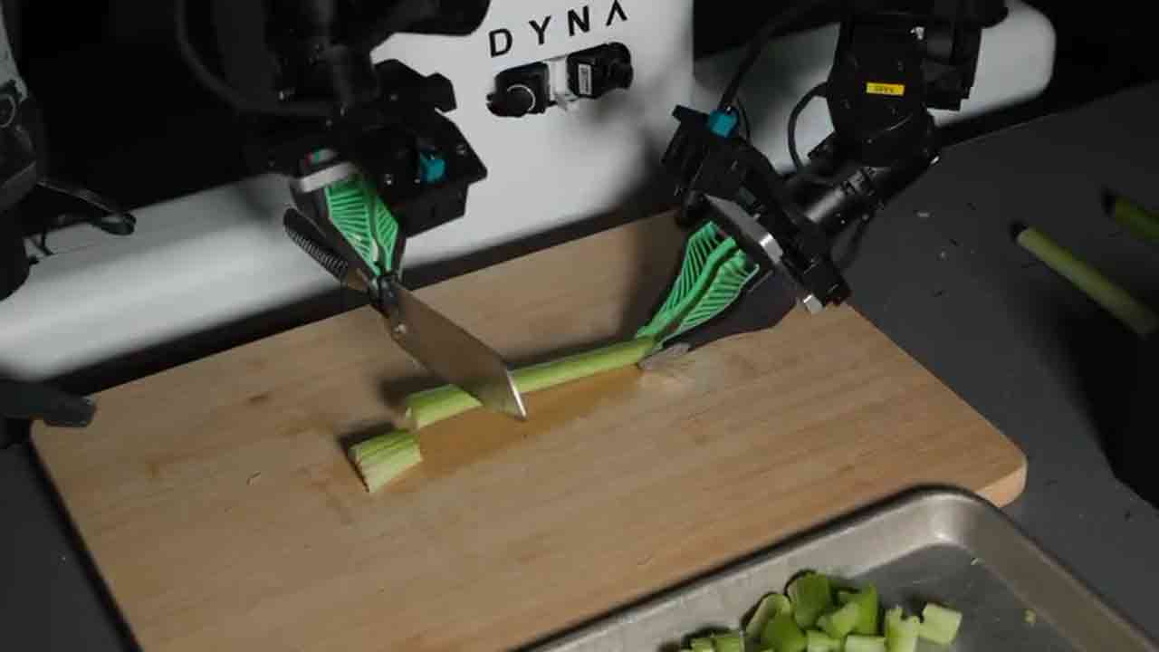 Dyna Robotics predstavili nový model Dyna-2